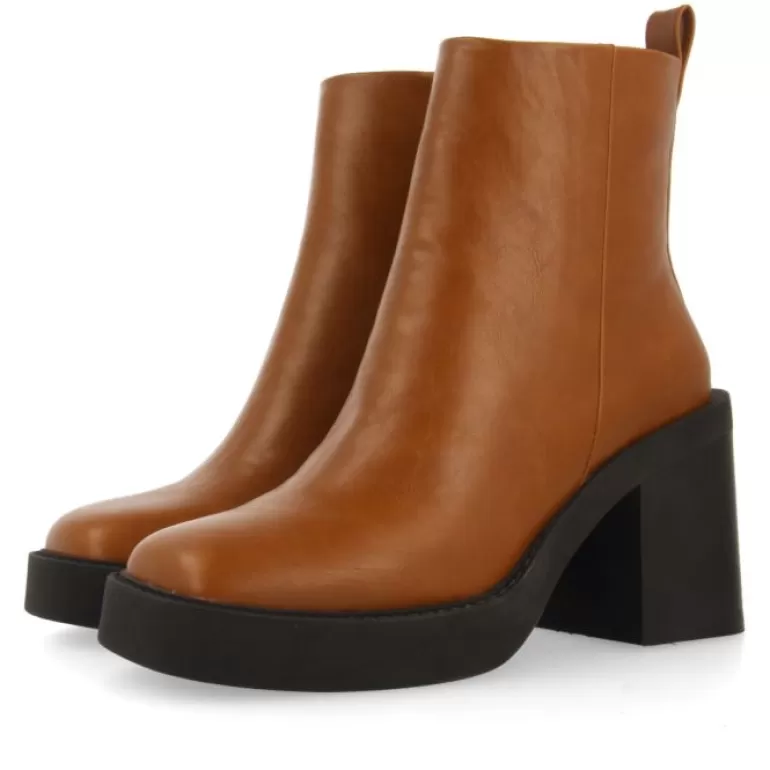 Gioseppo Boots & Ankle Boots*Altrier Women'S Tan Ankle Boots With Square Toes, Thick Platforms And Wide Heels