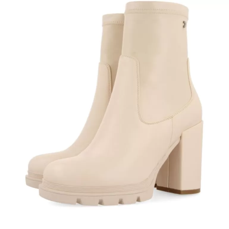 Gioseppo Boots & Ankle Boots*Putscheid Women'S Off-White Ankle Boots With Round Toes, Track Platform Soles